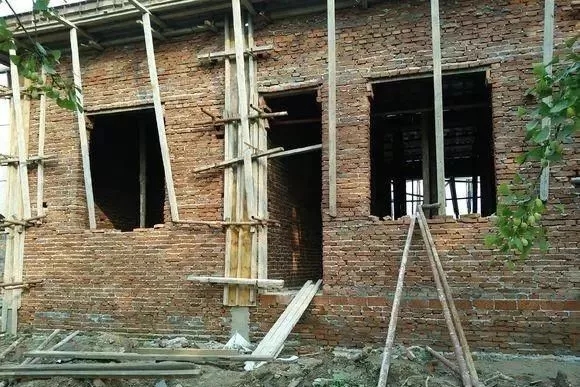 一款美觀經(jīng)濟(jì)又實(shí)惠的一層帶閣樓農(nóng)村自建別墅